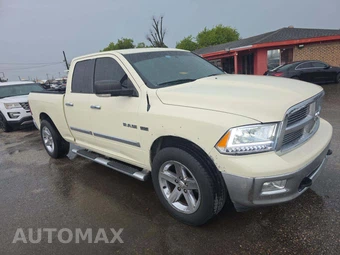 2010 Dodge Ram 1500 SLT Extended Cab Medium Bed - miniatura 4