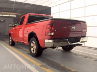 2010 Dodge Ram 1500 SLT Extended Cab Medium Bed – miniatura 6