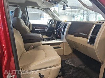 2010 Dodge Ram 2500 Laramie Crew Cab Medium Bed – miniatura 8