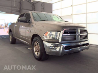 2010 Dodge Ram 2500 SLT Crew Cab Medium Bed – miniatura 3