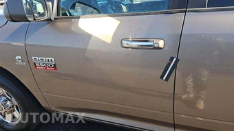 2010 Dodge Ram 2500 SLT Crew Cab Medium Bed – miniatura 35