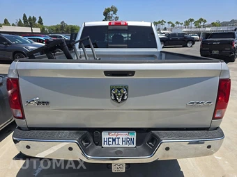 2010 Dodge Ram 2500 SLT Extended Crew Cab Medium Bed – miniatura 5