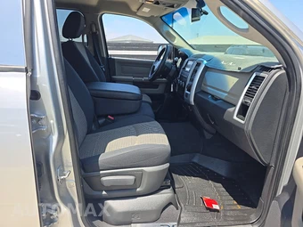 2010 Dodge Ram 2500 SLT Extended Crew Cab Medium Bed – miniatura 8