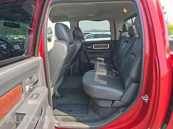 2010 Dodge Ram 3500 Laramie Crew Cab Long Bed DRW - miniatura 13