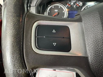 2010 Dodge Ram 3500 Laramie Crew Cab Medium Bed - miniatura 16