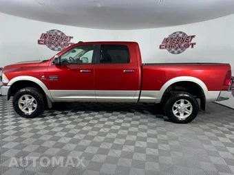 2010 Dodge Ram 3500 Laramie Crew Cab Medium Bed - miniatura 4
