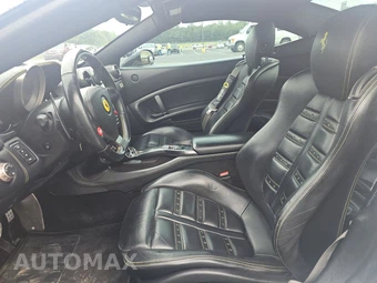 2010 Ferrari California - miniatura 7