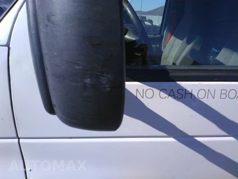 2010 Ford E-150 Commercial Cargo Van 138.0" WB – miniatura 22