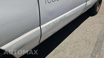 2010 Ford E-150 Commercial Cargo Van 138.0" WB – miniatura 27