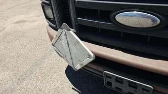 2010 Ford E-150 Commercial Cargo Van 138.0" WB – miniatura 41