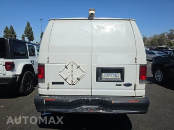 2010 Ford E-150 Commercial Cargo Van 138.0" WB – miniatura 5