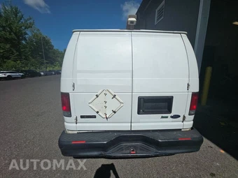 2010 Ford E-150 Commercial Cargo Van 138.0" WB - miniatura 19