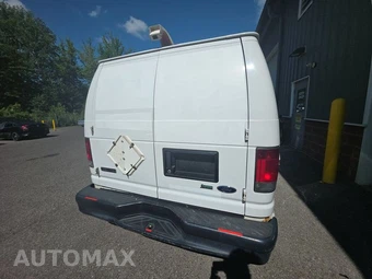 2010 Ford E-150 Commercial Cargo Van 138.0" WB - miniatura 2
