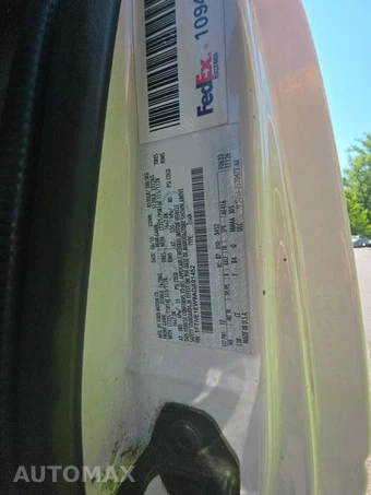 2010 Ford E-150 Commercial Cargo Van 138.0" WB - miniatura 23