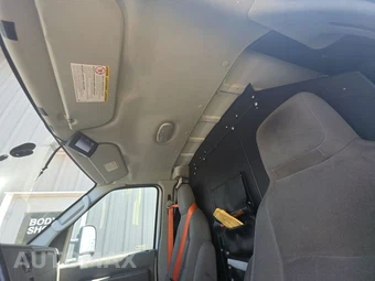 2010 Ford E-150 Commercial Cargo Van 138.0" WB - miniatura 6