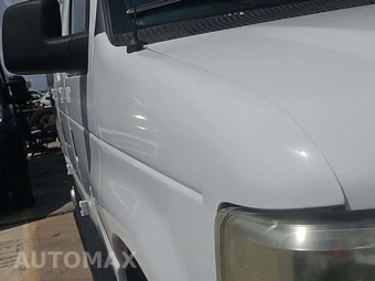 2010 Ford E-250 Commercial Cargo Van 138.0" WB – miniatura 34
