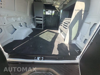 2010 Ford E-250 Recreational Van - miniatura 15