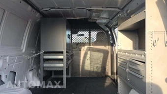 2010 Ford E-250 Recreational Van - miniatura 18