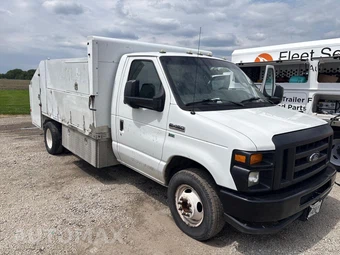 2010 Ford E-450 Base DRW - miniatura 9