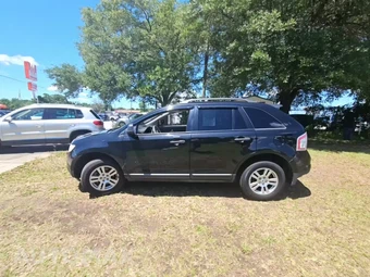 2010 Ford Edge SE – miniatura 3