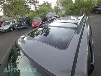 2010 Ford Escape Limited - miniatura 9