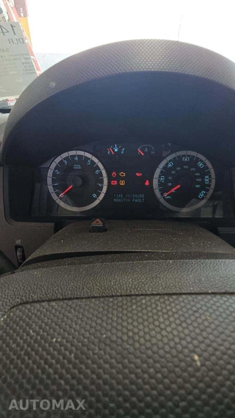 2010 Ford Escape Limited – miniatura 25