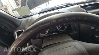 2010 Ford Escape Limited – miniatura 32