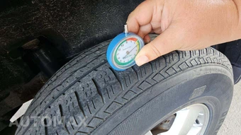 2010 Ford Escape Limited – miniatura 36