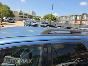 2010 Ford Escape XLS – miniatura 9