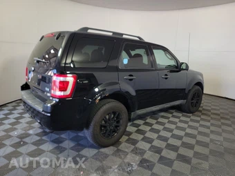 2010 Ford Escape XLT - miniatura 4