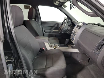 2010 Ford Escape XLT - miniatura 8