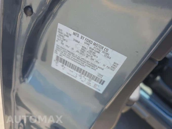 2010 Ford Escape XLT – miniatura 5
