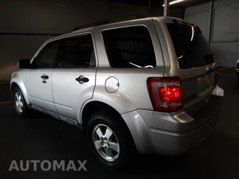 2010 Ford Escape XLT - miniatura 4