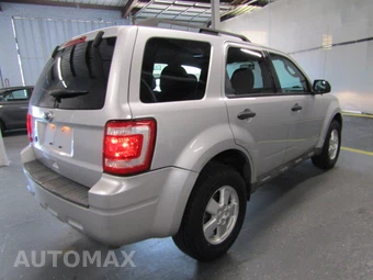 2010 Ford Escape XLT - miniatura 6
