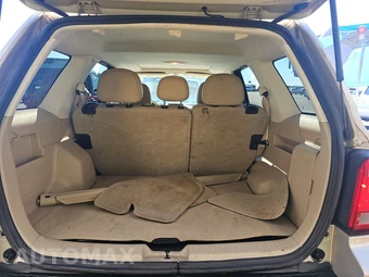 2010 Ford Escape XLT - miniatura 16