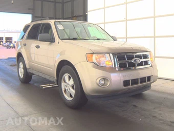 2010 Ford Escape XLT - miniatura 3