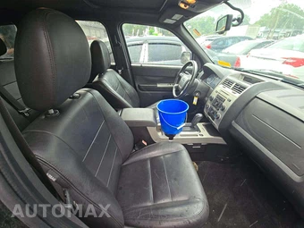 2010 Ford Escape XLT – miniatura 18