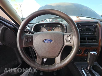2010 Ford Explorer Eddie Bauer - miniatura 10