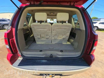 2010 Ford Explorer Eddie Bauer - miniatura 12