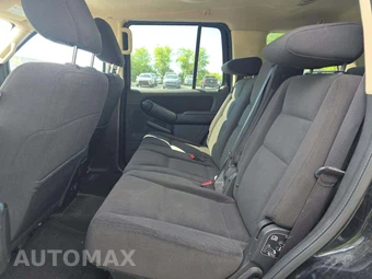 2010 Ford Explorer XLT – miniatura 10