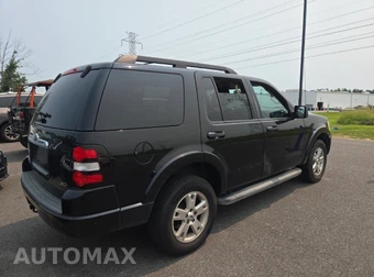 2010 Ford Explorer XLT - miniatura 3
