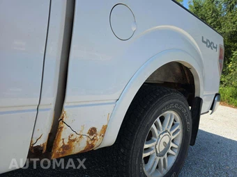 2010 Ford F-150 Lariat Crew Cab Medium Bed – miniatura 24