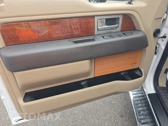 2010 Ford F-150 Lariat Crew Cab Medium Bed – miniatura 9