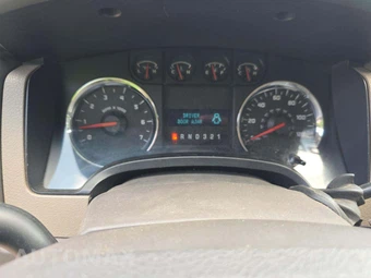 2010 Ford F-150 XLT Crew Cab Short Bed - miniatura 9