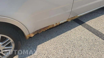 2010 Ford Focus SE Sedan - miniatura 20
