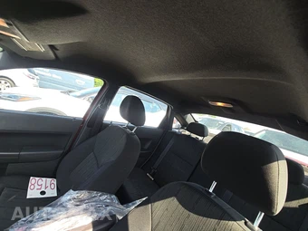 2010 Ford Focus SE Sedan – miniatura 17