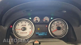 2010 Ford Focus SE Sedan – miniatura 18