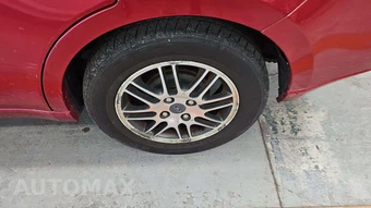 2010 Ford Focus SE Sedan – miniatura 26
