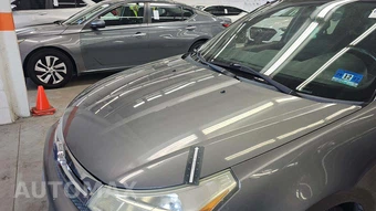 2010 Ford Focus SE Sedan – miniatura 22