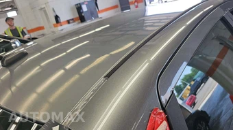 2010 Ford Focus SE Sedan – miniatura 25